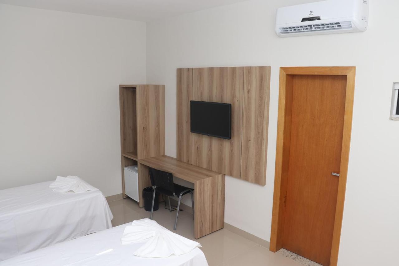 Ts Hotel Porteirinha 外观 照片